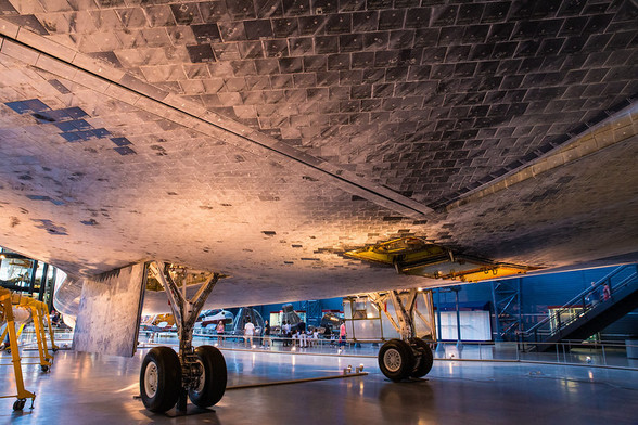 Space Shuttle Orbiter Discovery #photography #airandspace #aircraft #airplanes #atlantis #avgeek #aviationphotography #challenger #columbia #discovery #endeavour #enterprise #nasa #planes #cryogenic #highlight #hypergolic #orbiter #rocket #solidrocketbooster #spaceshuttle #spacecraft #spaceplane (Flickr 08.07.2016) https://www.flickr.com/photos/7489441@N06/28112721131